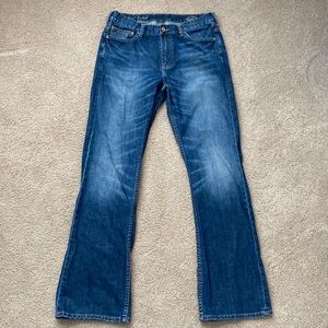 Tommy Bahama Standard Bootcut Denim 34 x 34 100% Cotton